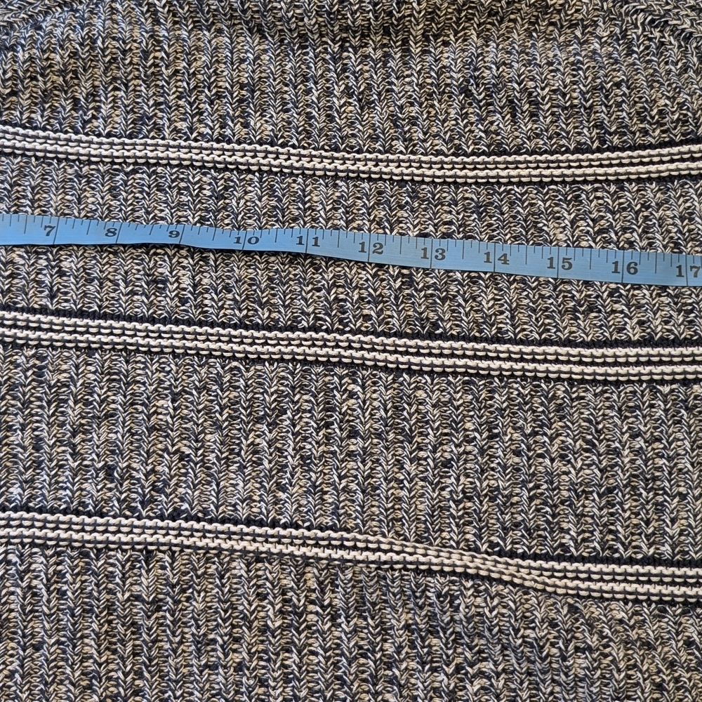 🌊 Rip Curl "Raine" Crew Neck Sweater – Surf Craft Heritage Collection 🌊 - Picture 7 of 7